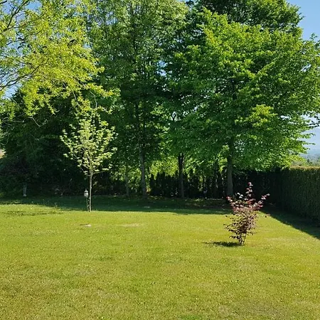 Couette-café Paradiso 3*